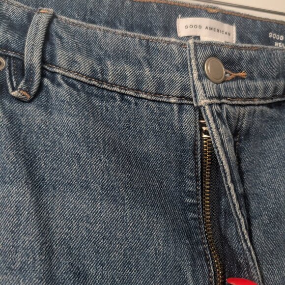 Good American | Good Barrel Relaxed Jeans Indigo740 - Picture 14 of 14
